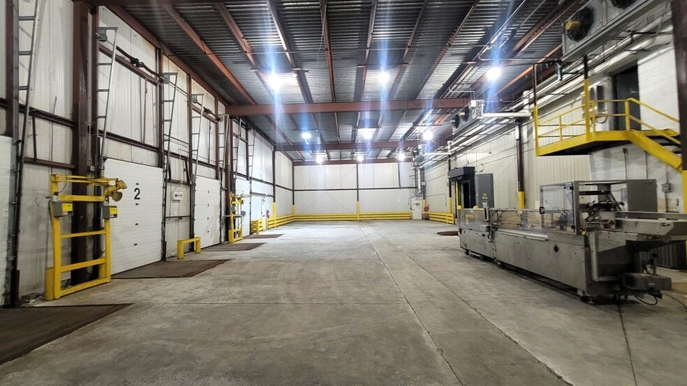 More Photos Of 133 Clovervale Dr, Easley Warehouse For Lease