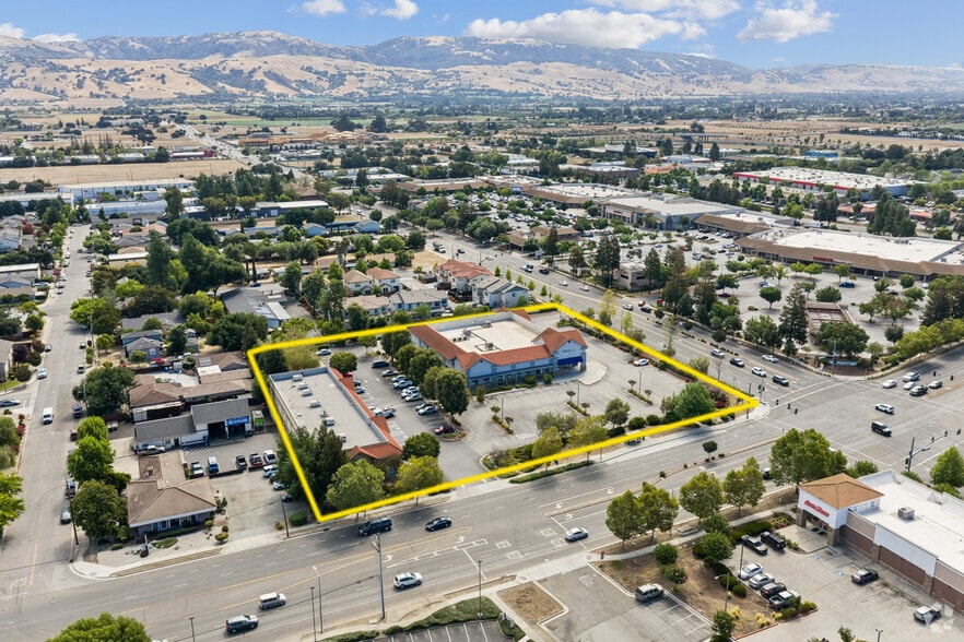 More Photos Of , Morgan Hill General Retail For Sale
