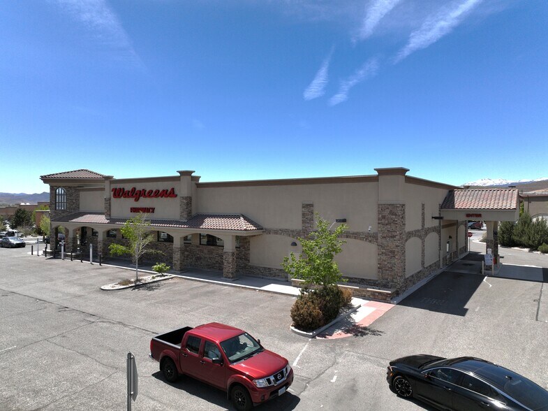 More Photos Of 292 Los Altos Pky, Sparks Drugstore For Sale