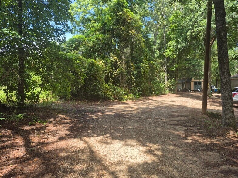 Primary Photo Of 5210 FM 3081 Rd, Willis Land For Sale