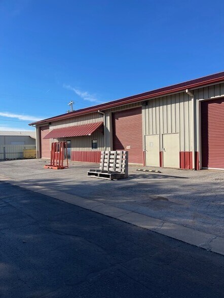 More Photos Of 601 W Oakland St, Broken Arrow Office Residential For Sale