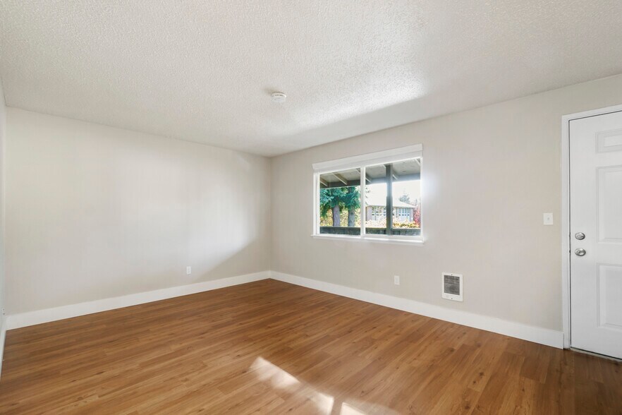 More Photos Of 510 Lilly Rd SE, Olympia Apartments For Sale