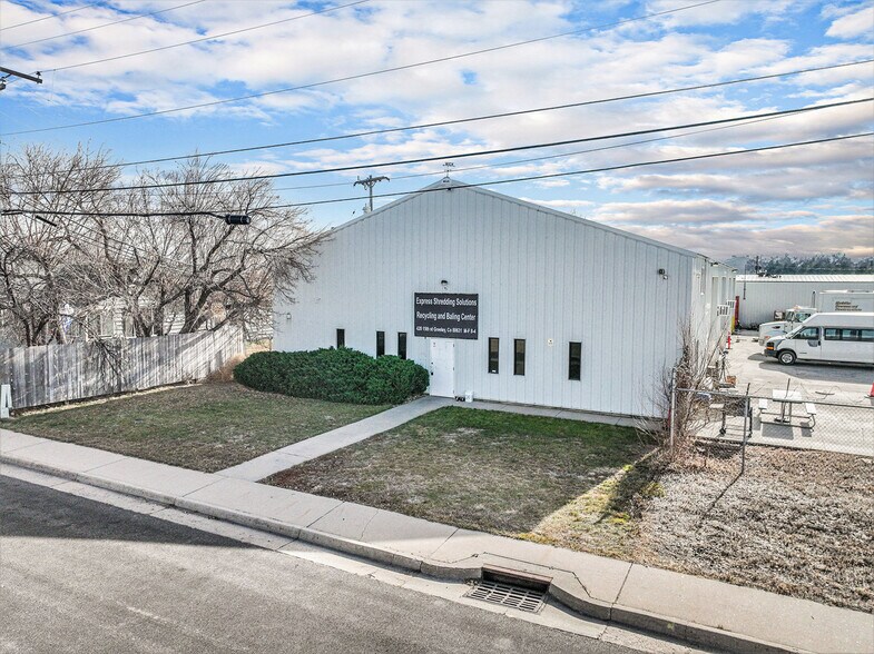 More Photos Of 420 15th St, Greeley Service For Sale
