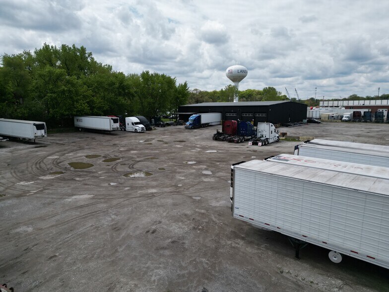 More Photos Of 17735 Chappel Ave, Lansing Industrial For Sale