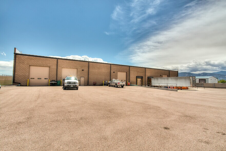 More Photos Of 5730 Observation Ct, Colorado Springs Warehouse For Lease