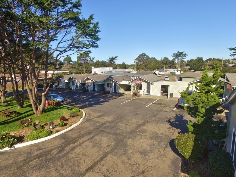 More Photos Of 18725 N Highway 1, Fort Bragg Hotel For Sale