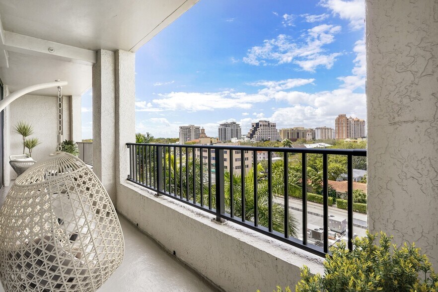 More Photos Of 353-383 Aragon Ave, Coral Gables Apartments For Lease