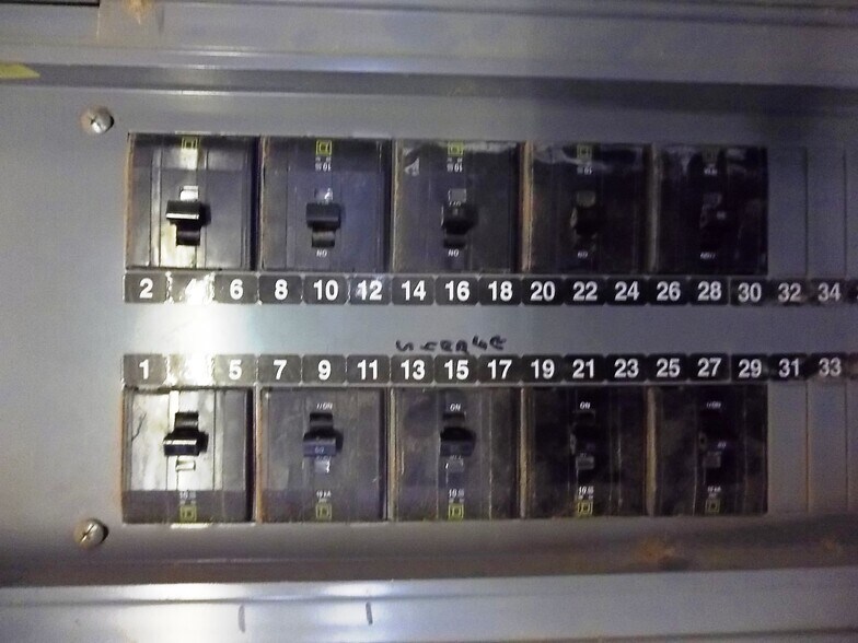 More Photos Of 1250 Tank Street, Neodesha Industrial For Sale