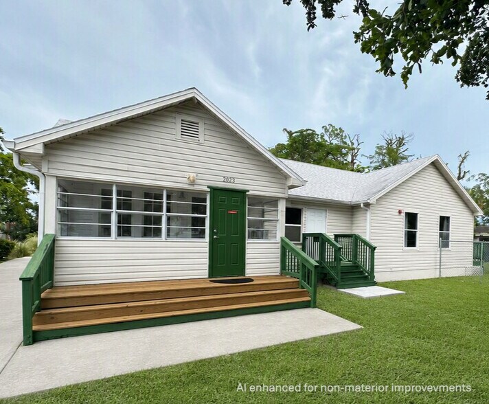 Primary Photo Of 2023 Jeffcott St, Fort Myers Medical For Lease