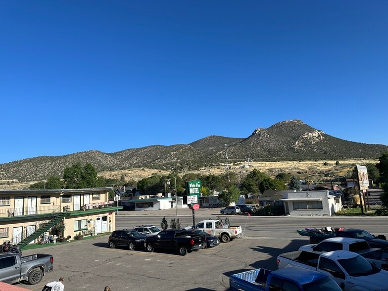 More Photos Of 1301 W Aultman St, Ely Hotel For Sale