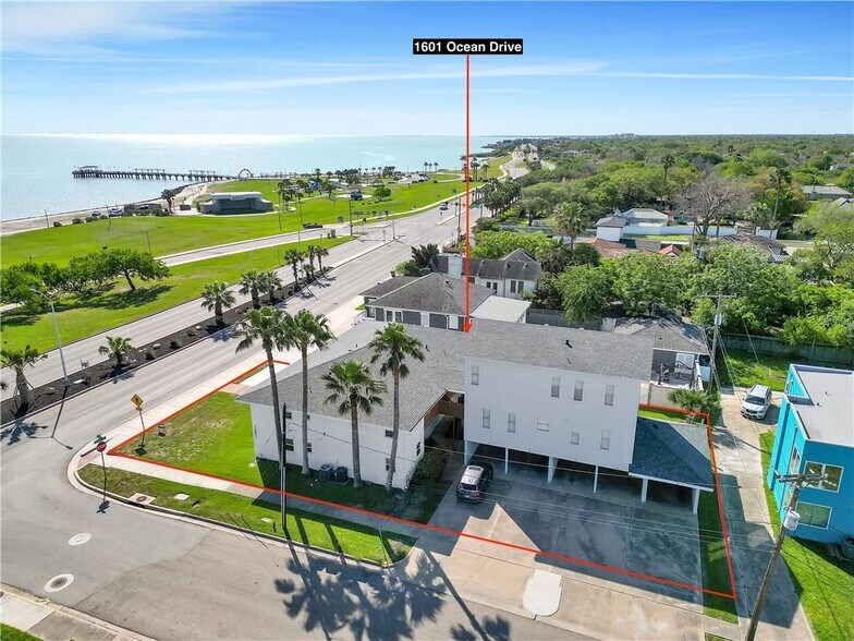 More Photos Of 1601 Ocean Dr, Corpus Christi Apartments For Sale