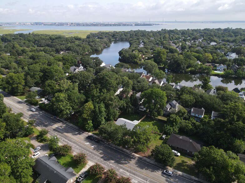More Photos Of 1038 Harbor View Rd, Charleston Multifamily For Sale