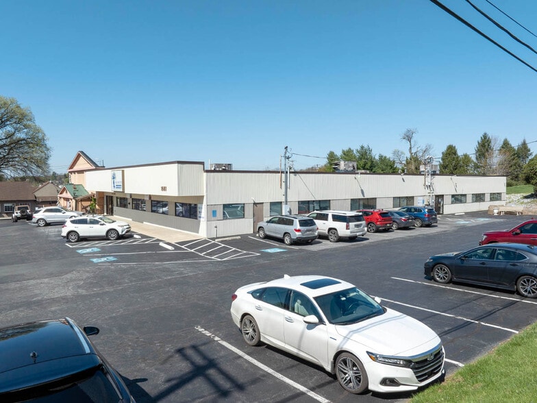More Photos Of 1655-1661 Old Philadelphia Pike, Lancaster Daycare Center For Lease
