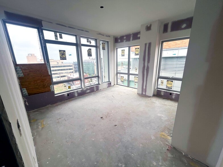 More Photos Of 4620 Wisconsin Ave NW, Washington Apartments For Sale