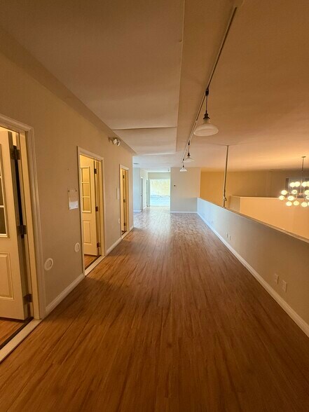 More Photos Of 33 E 4th Ave, San Mateo Office For Lease