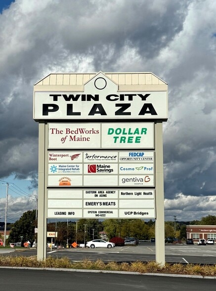 Primary Photo Of 262-272 State St, Brewer Unknown For Lease