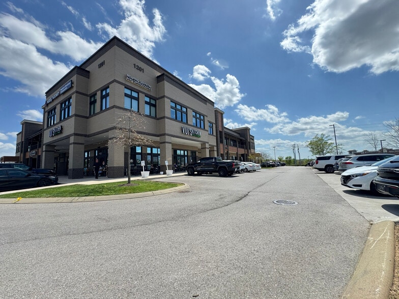 More Photos Of 1201 Liberty Pike, Franklin Storefront Retail Office For Lease