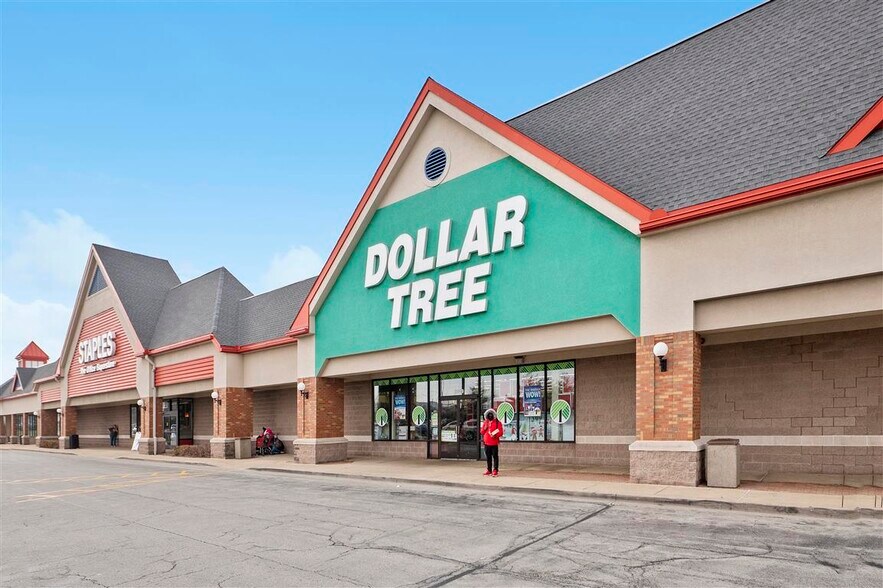 More Photos Of 2001-2023 N Prospect Ave, Champaign Unknown For Lease