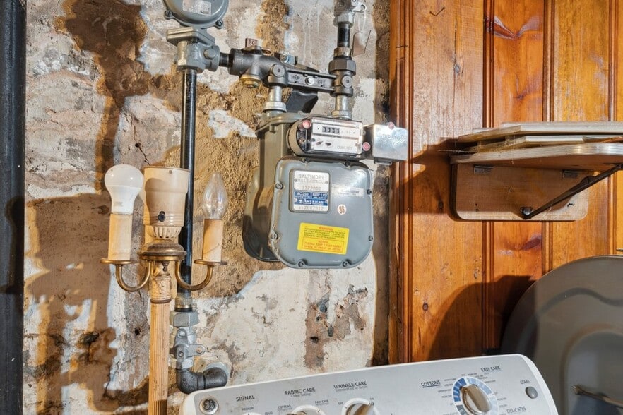 More Photos Of 310 Gittings Ave, Baltimore Apartments For Sale