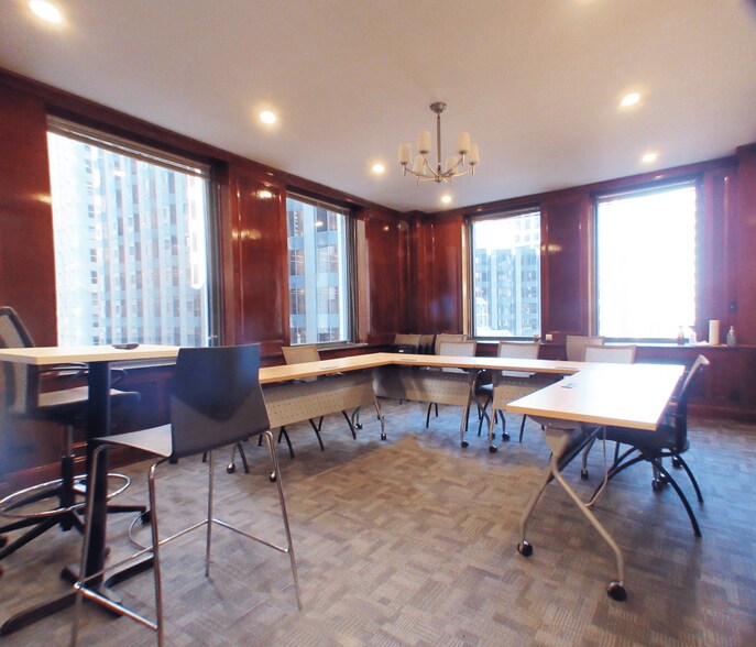 More Photos Of 105 W Madison St, Chicago Office Residential For Lease