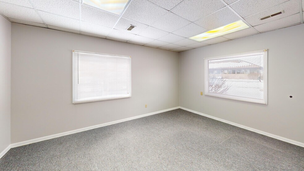 More Photos Of 1 Sunset Hills Executive Pky, Glen Carbon Unknown For Lease