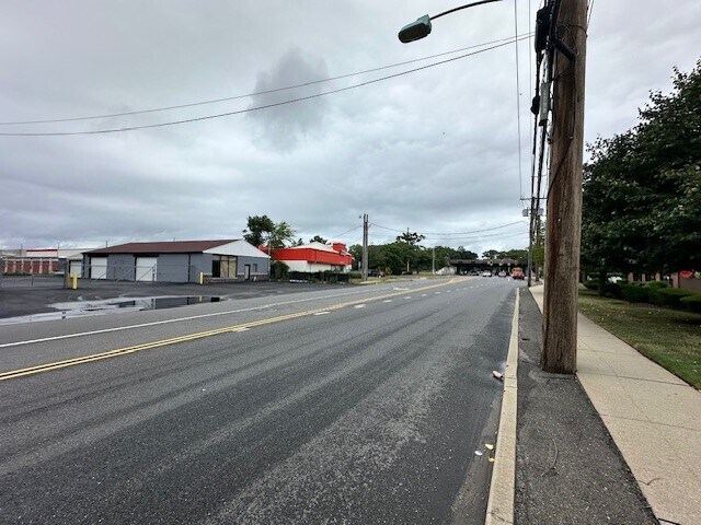 More Photos Of 116 Saxon Ave, Bay Shore Service For Sale