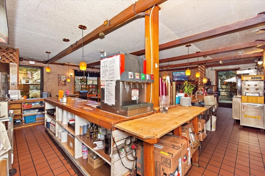 More Photos Of 337 W Big Bear Blvd, Big Bear City Restaurant For Sale