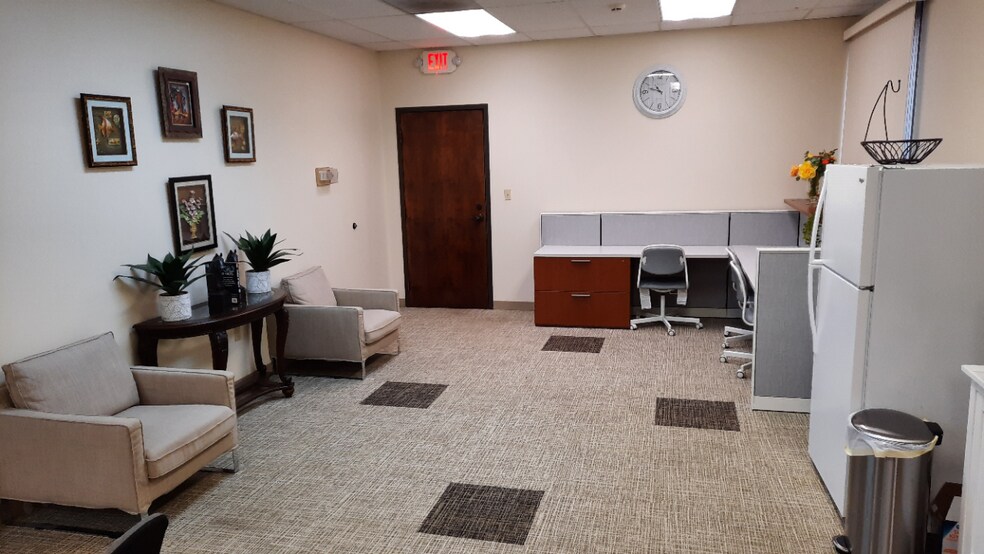More Photos Of 4640 Valais Ct, Johns Creek Medical For Lease