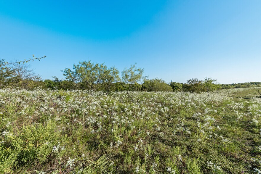 More Photos Of 749 Stacks Rd, Ennis Land For Sale