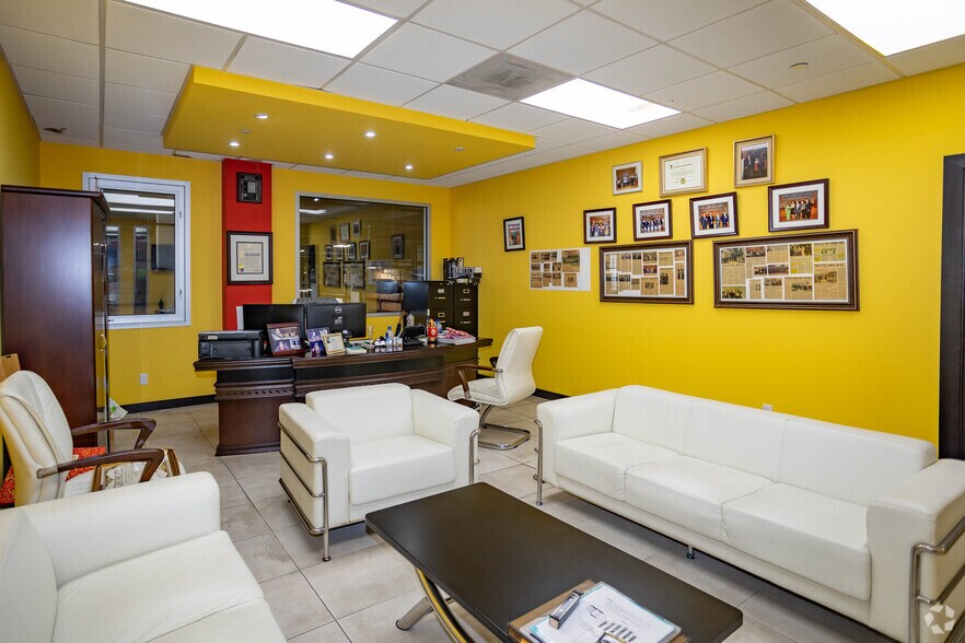More Photos Of 109-05 178th St, Jamaica Warehouse For Sale
