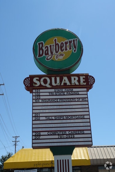 More Photos Of 110 N Range Line Rd, Joplin General Retail For Sale