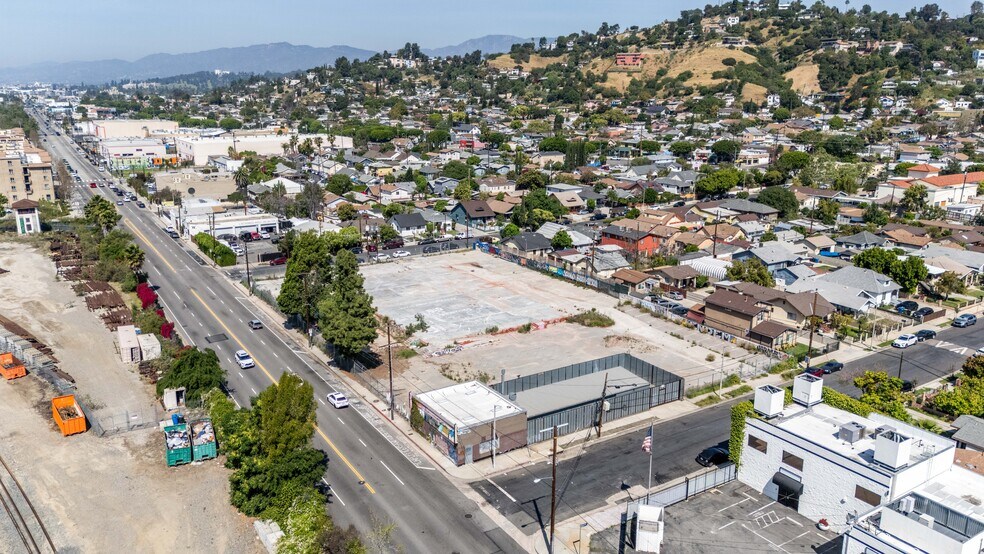 More Photos Of 1150 N San Fernando Rd, Los Angeles Land For Sale