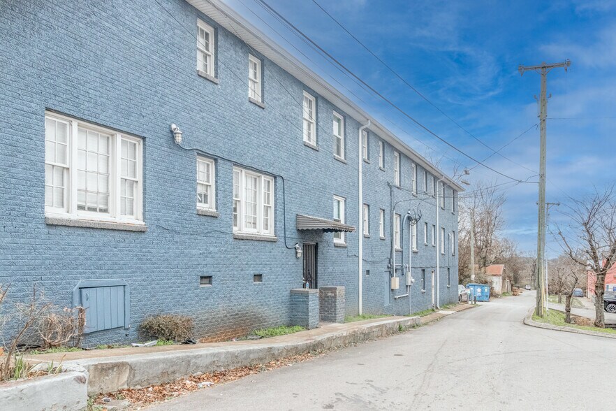 More Photos Of 1806 Meharry Blvd, Nashville Apartments For Sale
