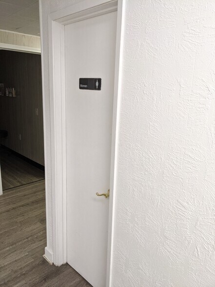 More Photos Of 1015 Santa Fe St, Corpus Christi Medical For Lease