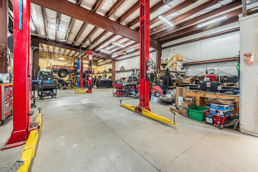 More Photos Of 182 Tolland rd, Rollinsville Self Storage For Sale