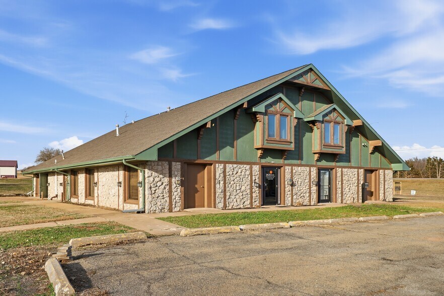 More Photos Of 4806 N Perkins Rd, Stillwater Office For Sale