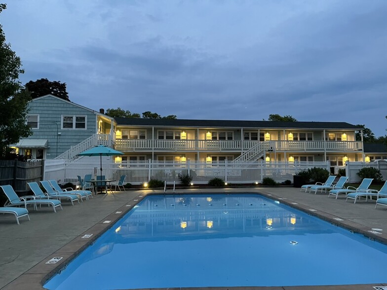 Primary Photo Of 1237 Route 28, South Yarmouth Hotel For Sale