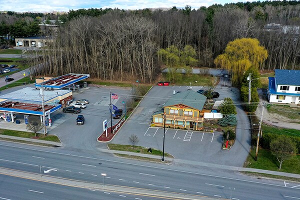 More Photos Of 1834 Shelburne Rd, South Burlington General Retail For Sale