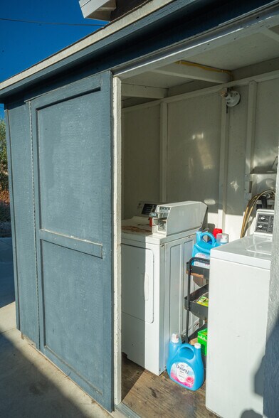 More Photos Of 11835 Gale Ave, Hawthorne Multifamily For Sale