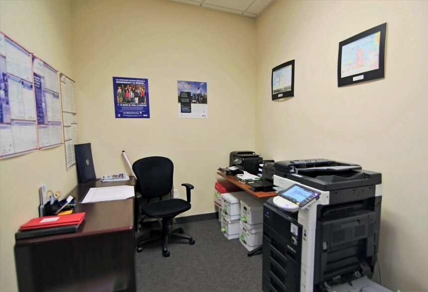 More Photos Of 2820 S Jones Blvd, Las Vegas Office For Sale