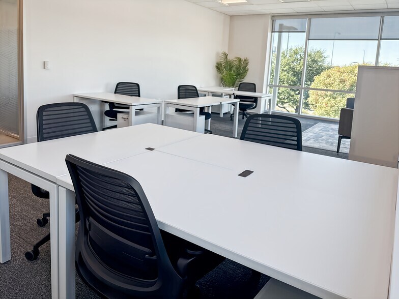 More Photos Of 3300 Dallas North Tollway, Plano Coworking Space