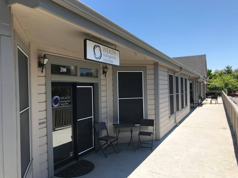 More Photos Of 400-448 Main St, Pleasanton Storefront Retail Office For Lease