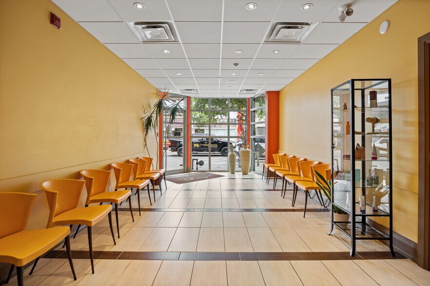 More Photos Of 999 Bloor St W, Toronto Storefront Retail Residential For Sale