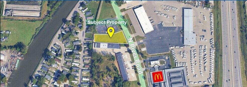 More Photos Of 24550 River Road, Mount Clemens Land For Lease