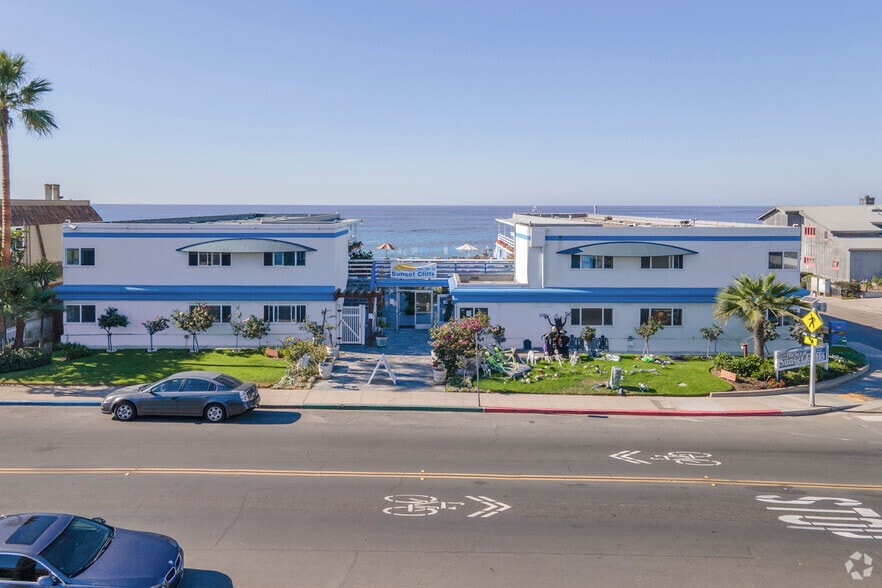 More Photos Of 1370 Sunset Cliffs Blvd, San Diego Hotel For Sale