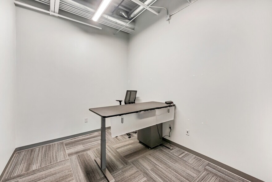 More Photos Of 201 N Rupert St, Fort Worth Office For Lease