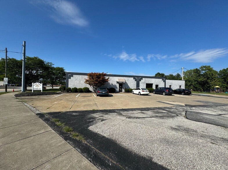 More Photos Of 8161 Broadview Rd, Broadview Heights Daycare Center For Sale