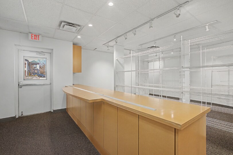 More Photos Of 280 White Bridge Pike, Nashville Freestanding For Lease