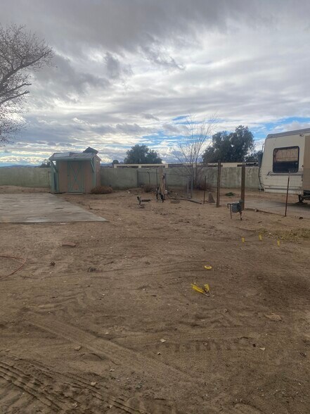 More Photos Of 24811 Community Blvd, Hinkley Manufactured Housing Mobile Home Park For Sale
