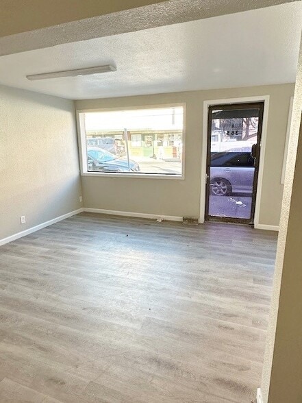 More Photos Of 353 SW 1st St, Pendleton Office For Lease